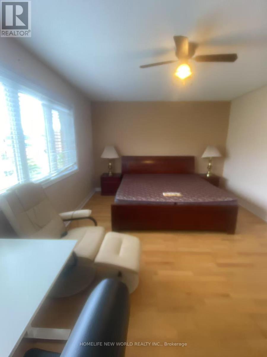 Photo 15 of Upper Unit 5 Rivington Avenue, Vaughan ON
