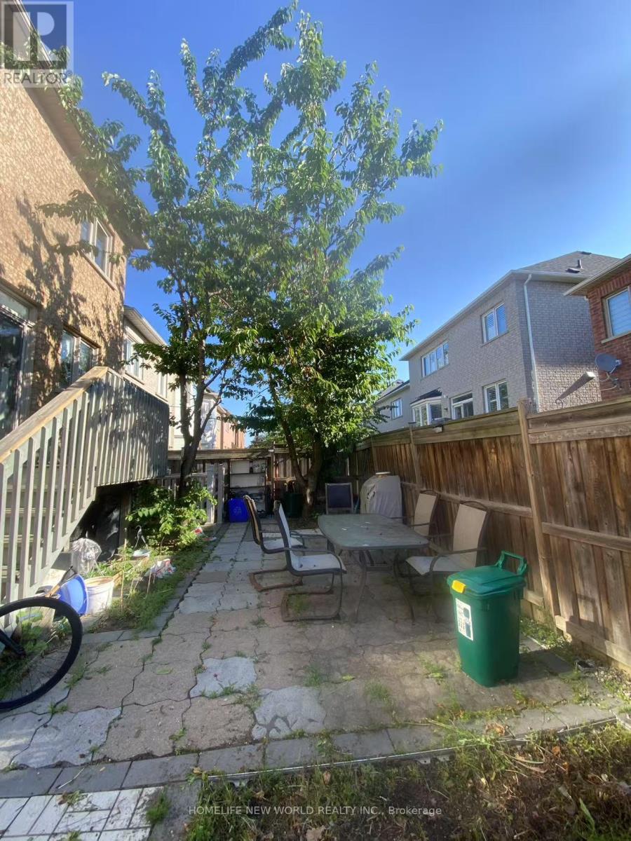 Photo 26 of Upper Unit 5 Rivington Avenue, Vaughan ON