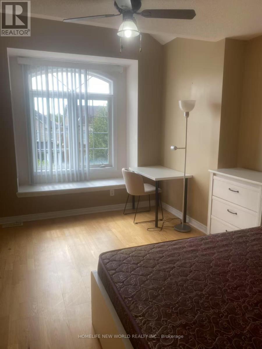 Photo 6 of Upper Unit 5 Rivington Avenue, Vaughan ON