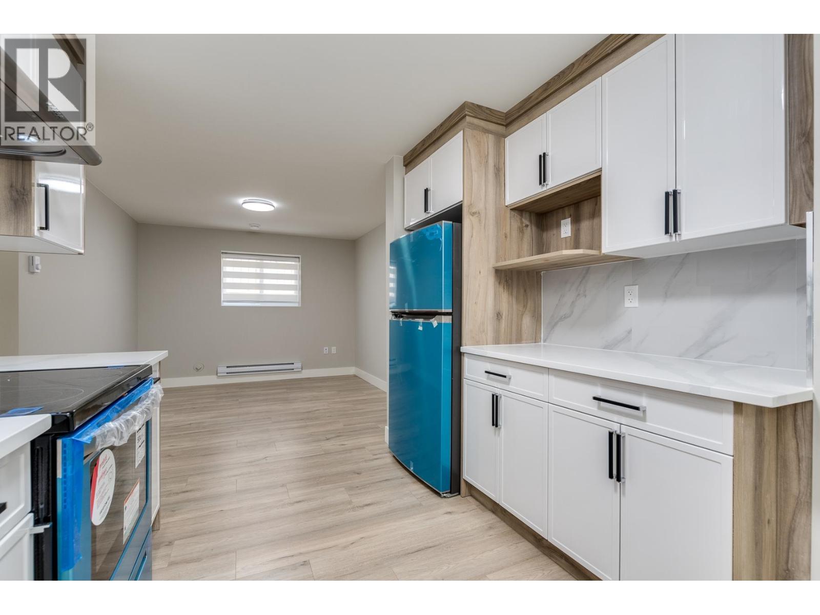 Photo 32 of 3427 Victoria Drive, Coquitlam BC