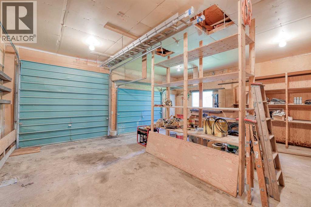 Photo 23 of 620 Oakwood Place Sw, Calgary AB
