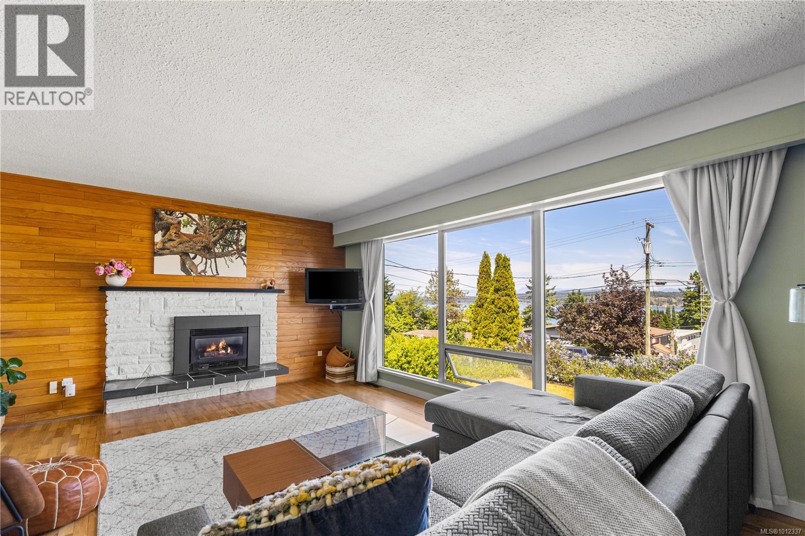 742 Birch St, Campbell River