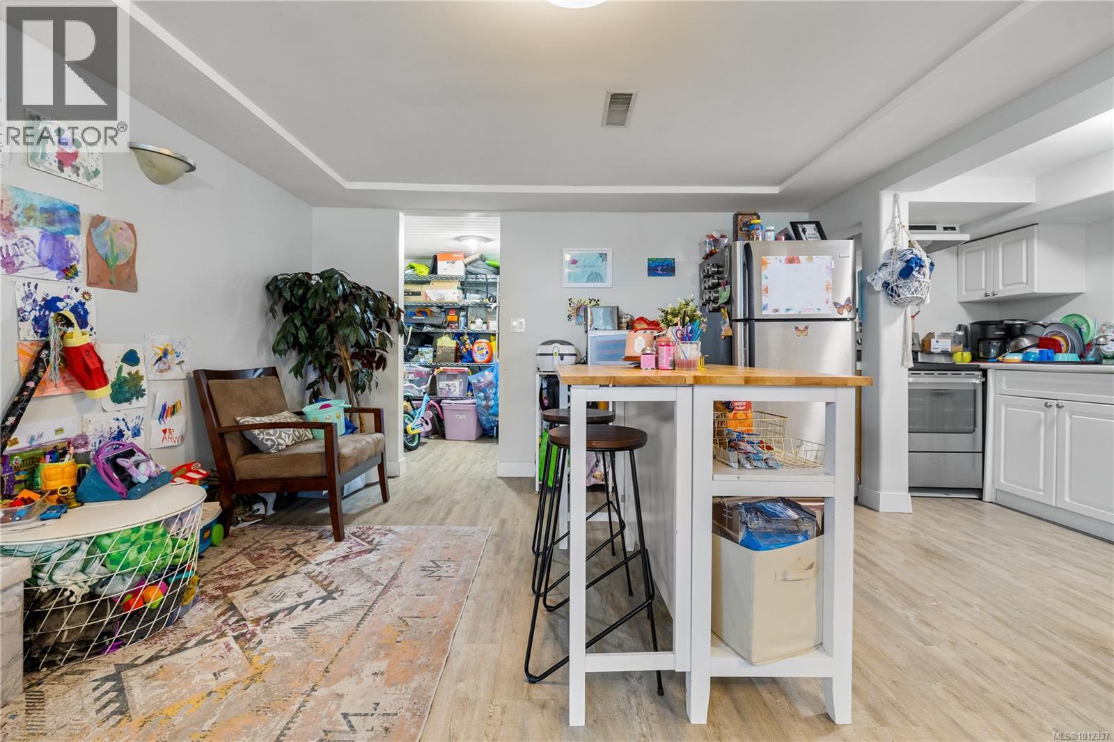 742 Birch St, Campbell River