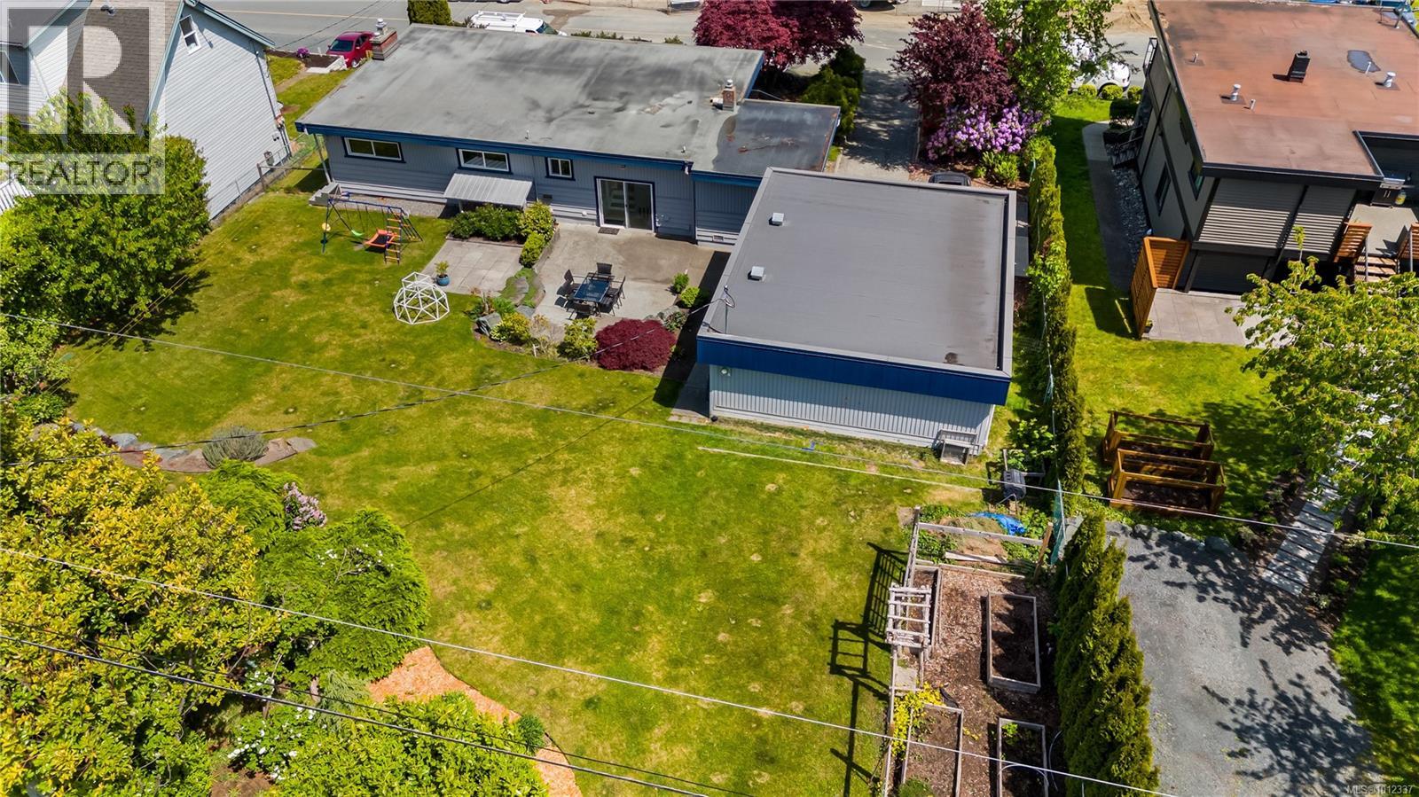 742 Birch St, Campbell River