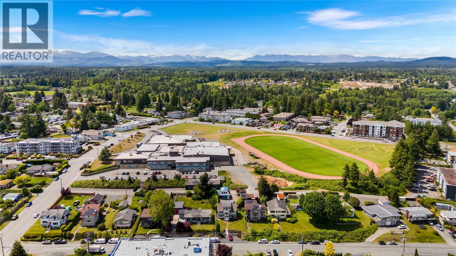 742 Birch St, Campbell River