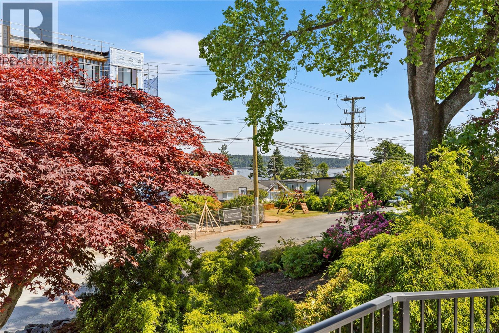 742 Birch St, Campbell River