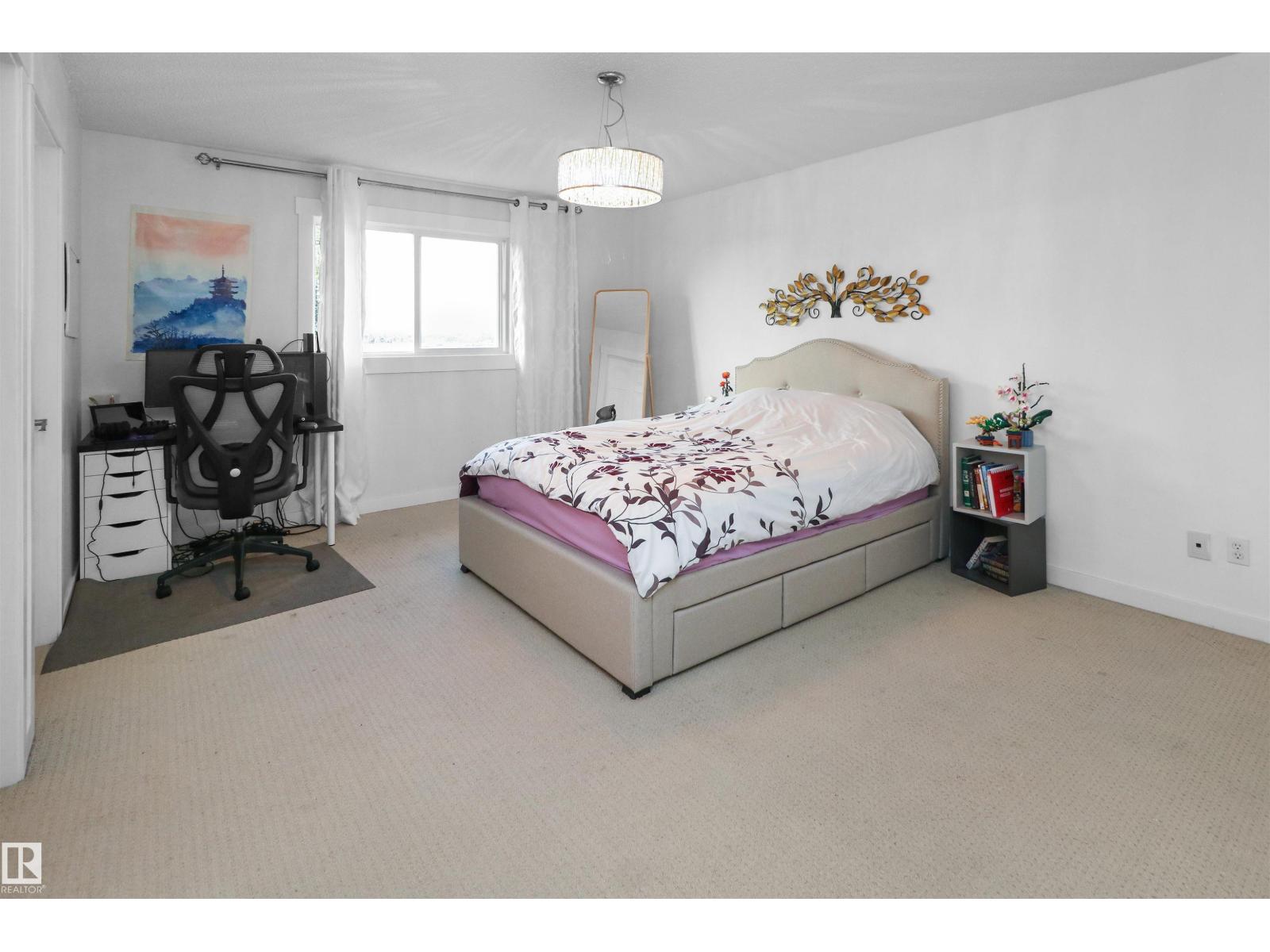 Photo 12 of 6426 1 A Av Sw, Edmonton AB