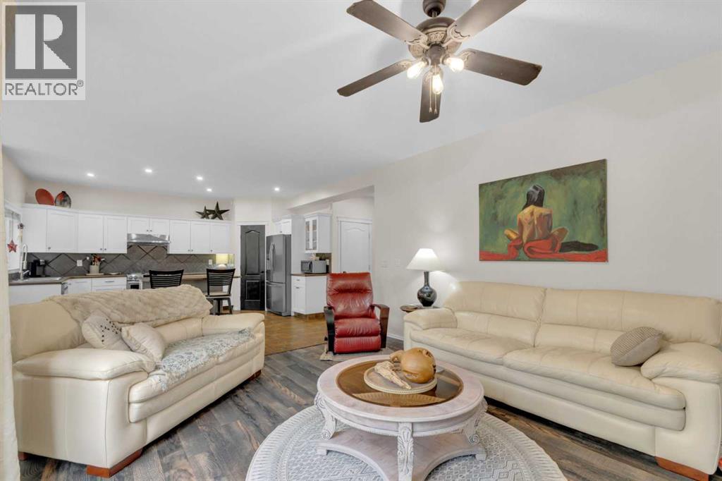Photo 21 of 58 Jack Crescent, Red Deer AB