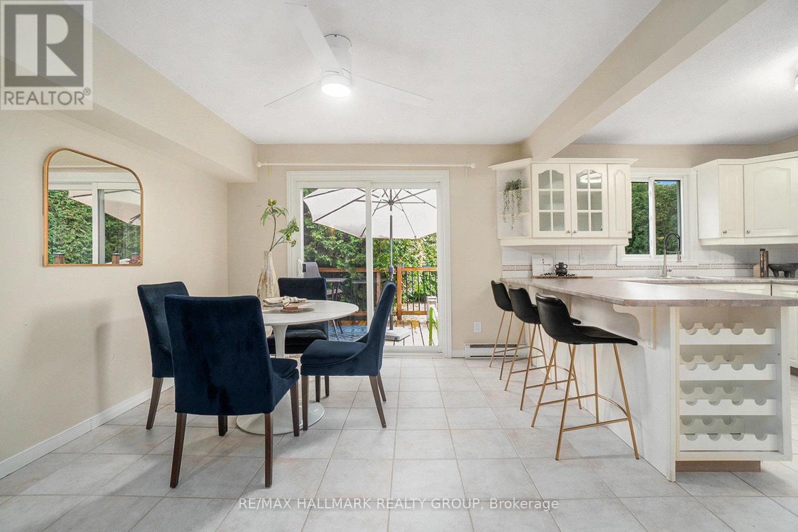 Photo 10 of 1611 Belcourt Boulevard, Ottawa ON