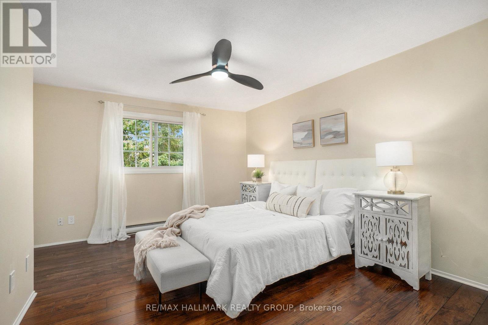 Photo 18 of 1611 Belcourt Boulevard, Ottawa ON