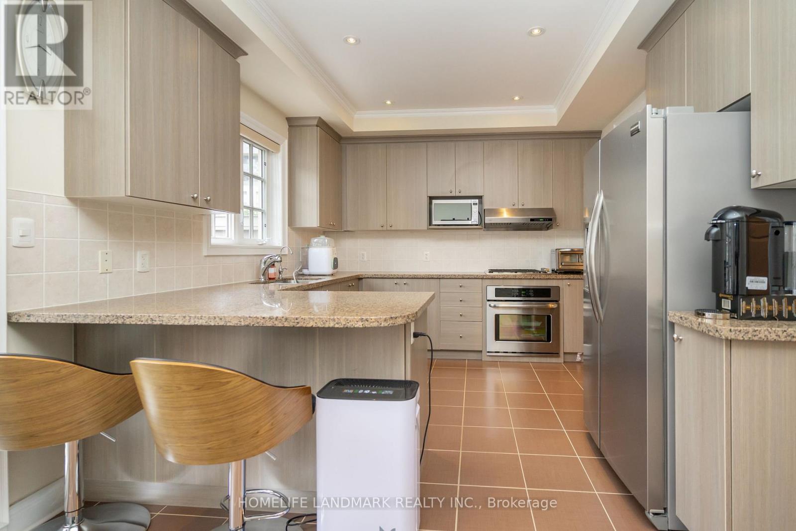 Photo 12 of 9 Mackenzies Stand Avenue, Markham ON