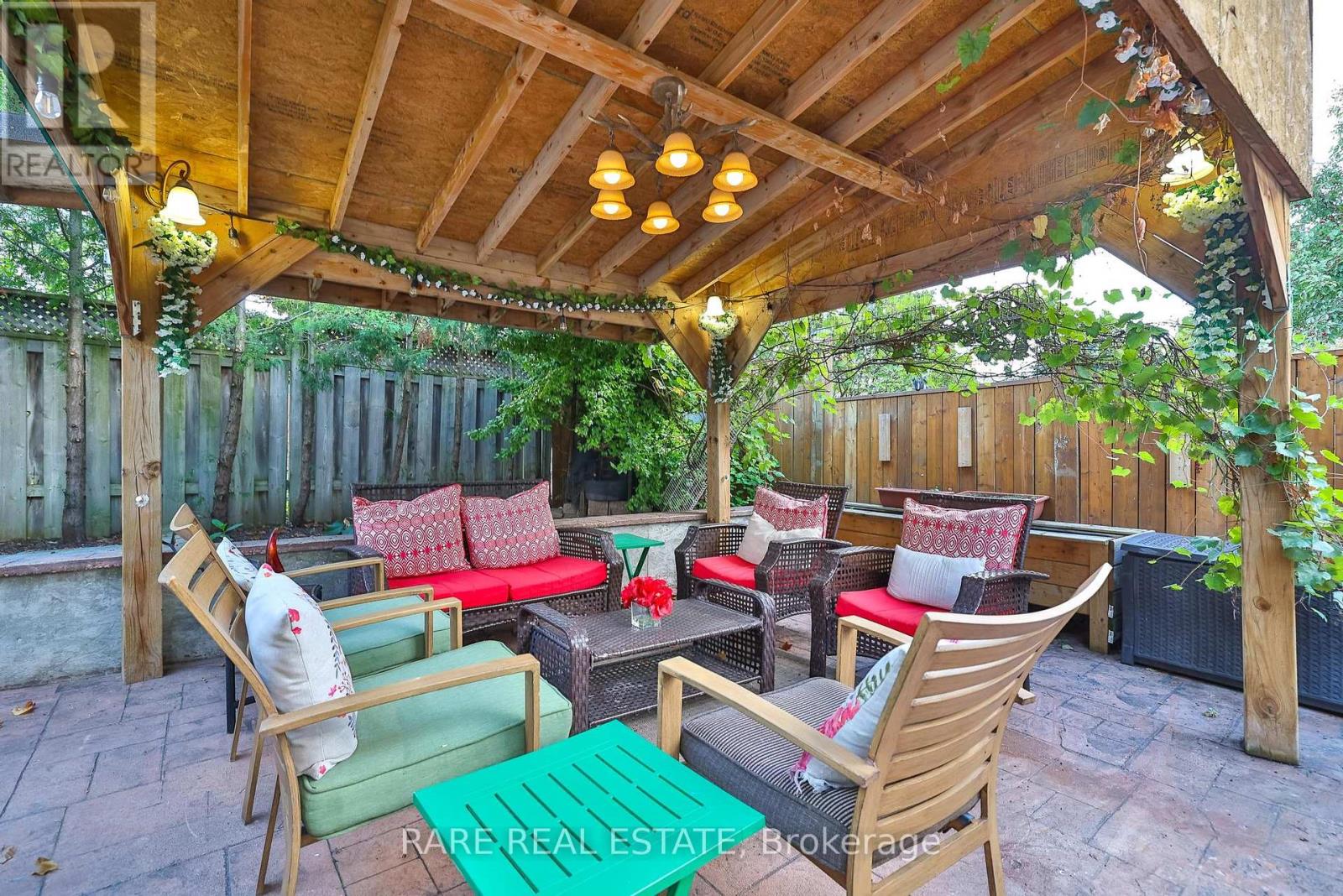 Photo 46 of 3576 Cherrington Crescent, Mississauga ON