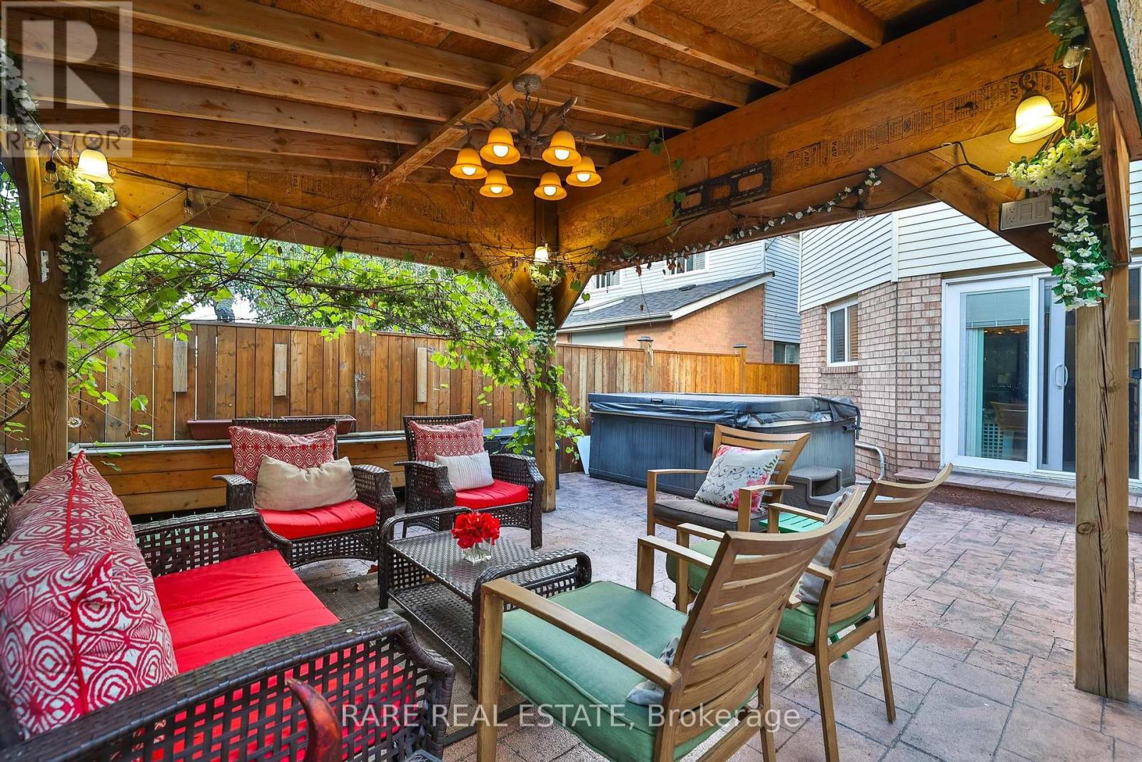 Photo 48 of 3576 Cherrington Crescent, Mississauga ON
