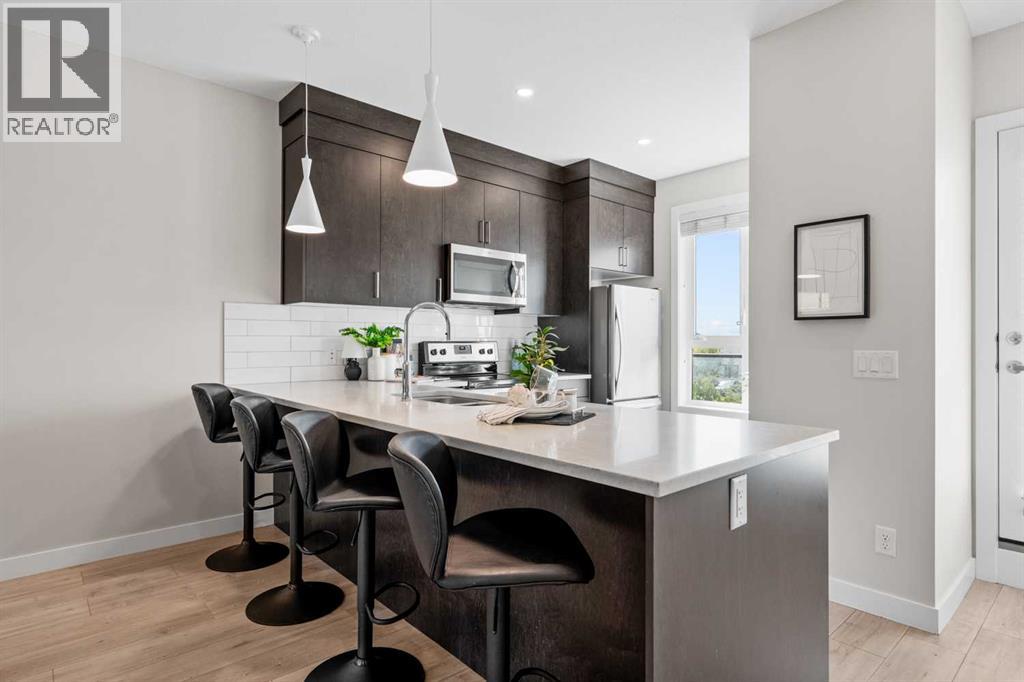Photo 10 of 414 Drake Landing Wynd, Okotoks AB