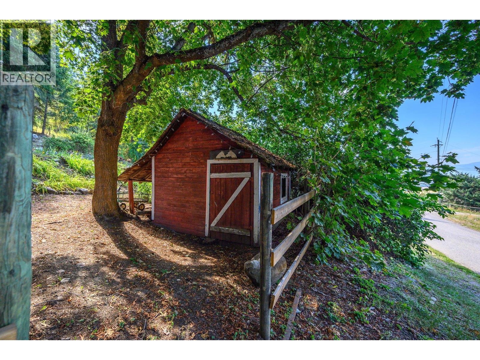  5221 Hartnell Road, Vernon