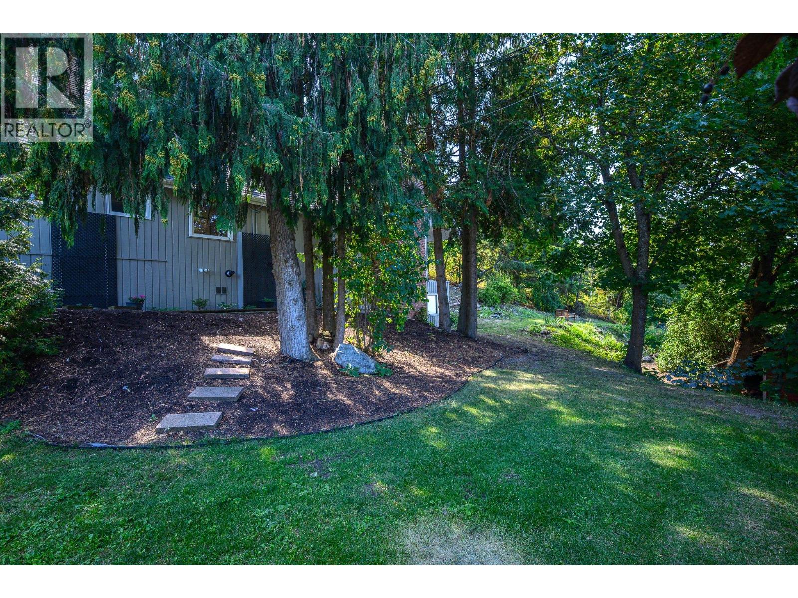  5221 Hartnell Road, Vernon