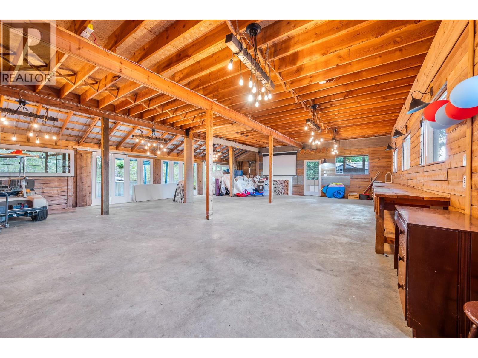  5221 Hartnell Road, Vernon