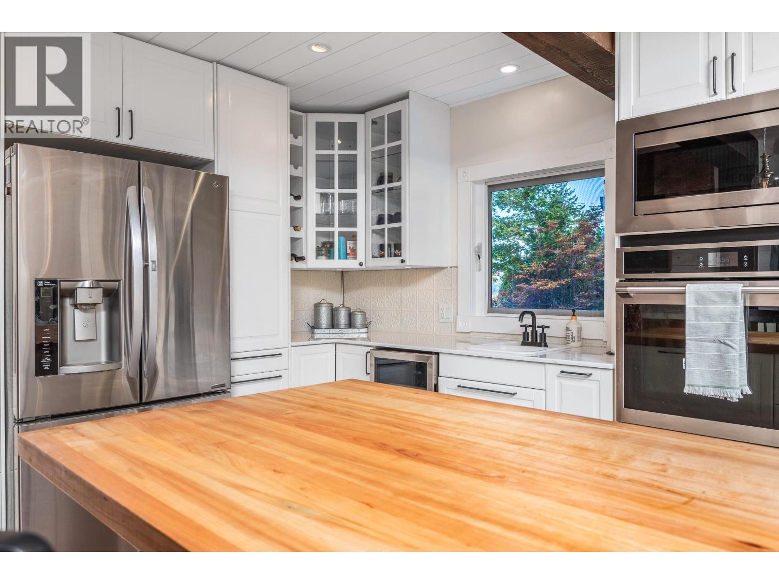  5221 Hartnell Road, Vernon