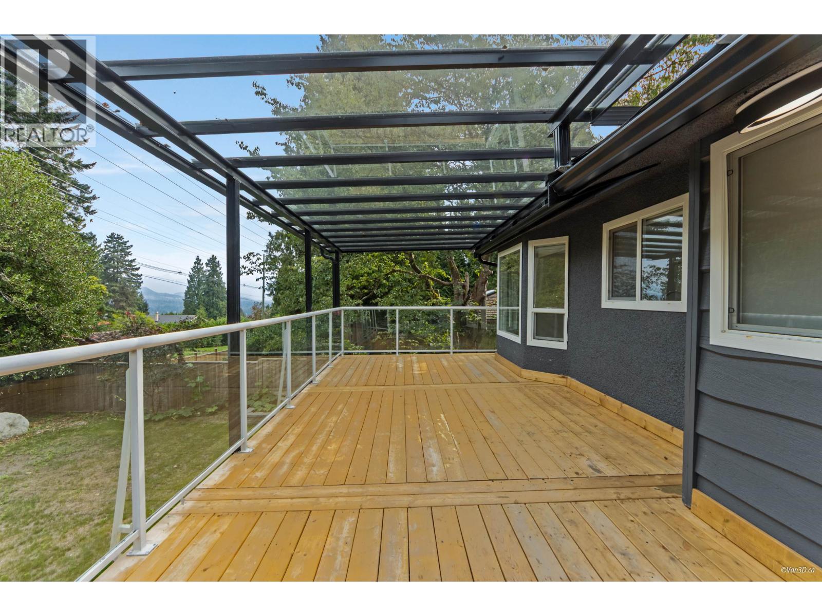 Photo 8 of 2959 Wagon Wheel Circle, Coquitlam BC