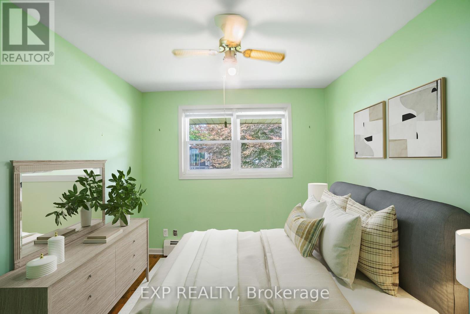 Photo 13 of 2 3314 Menno Street, Lincoln ON
