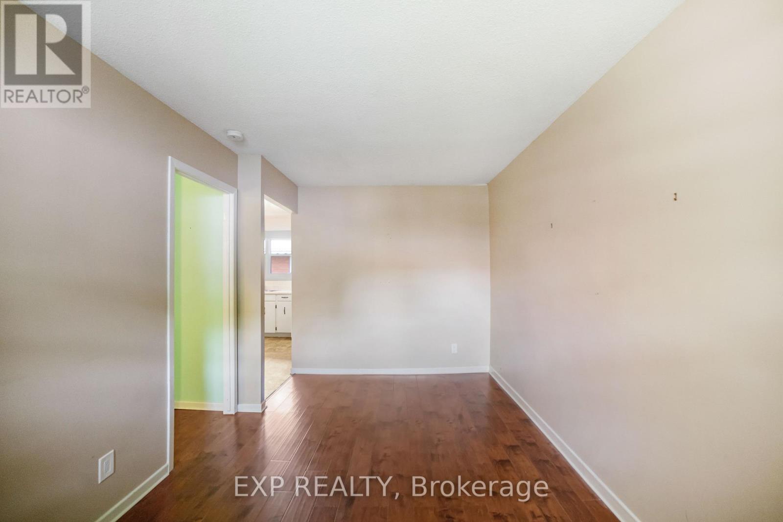 Photo 8 of 2 3314 Menno Street, Lincoln ON