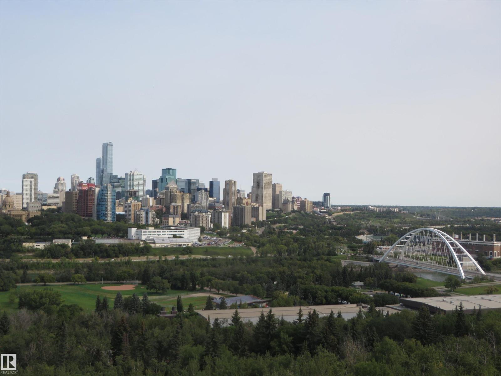 Photo 32 of 911 10883 Saskatchewan Dr Nw, Edmonton AB