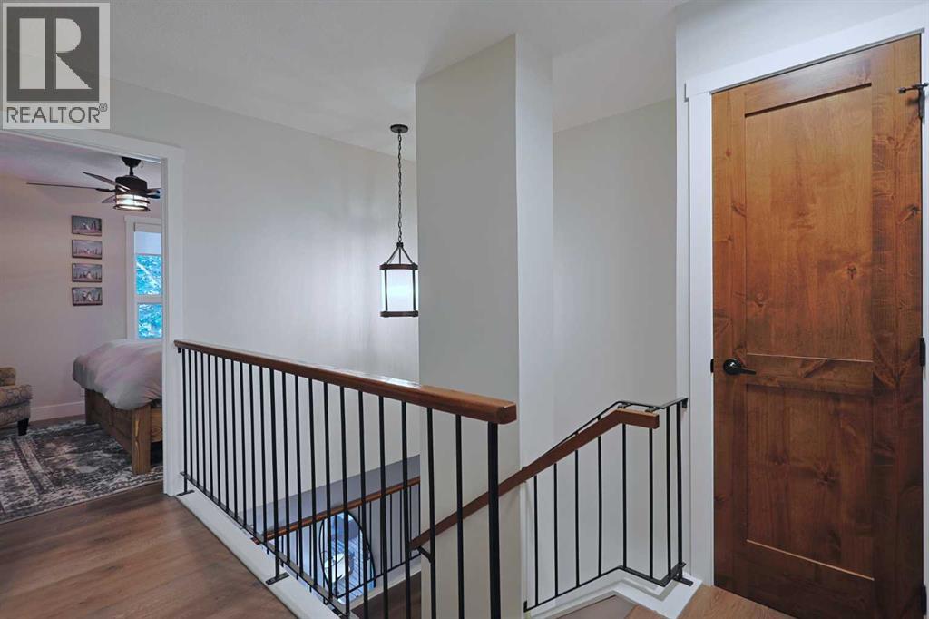 Photo 22 of 42 27 Silver Springs Drive Nw, Calgary AB