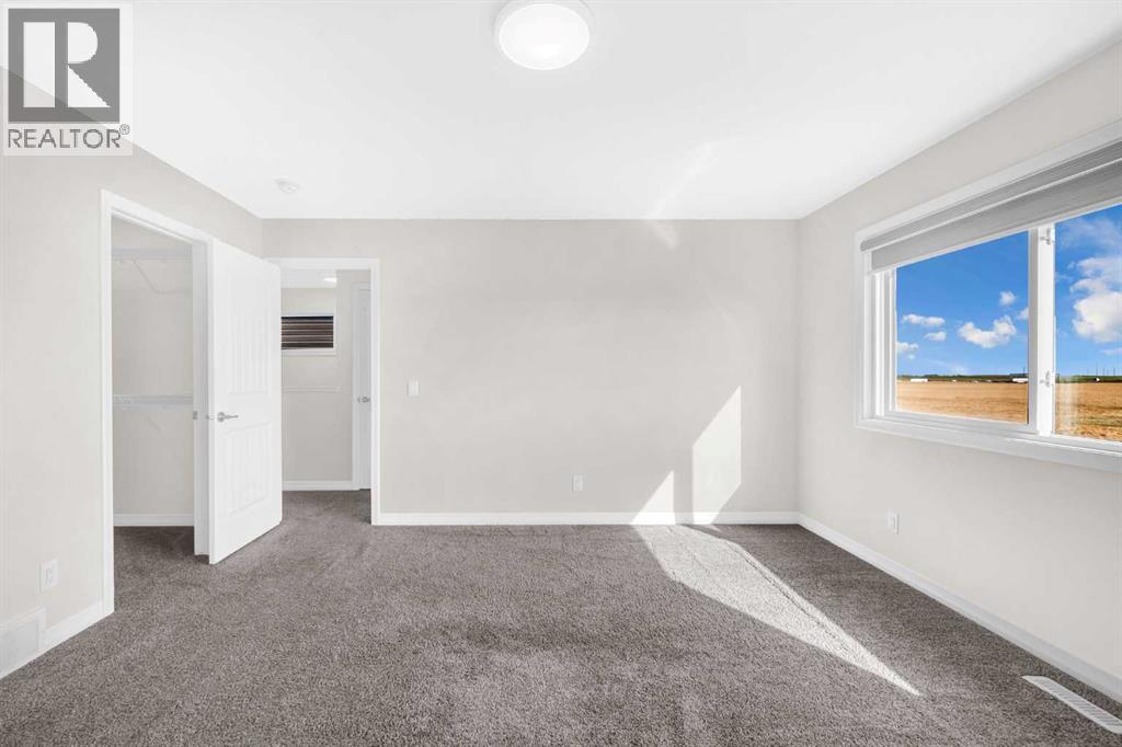 Photo 42 of 385 Corner Meadows Way Ne, Calgary AB