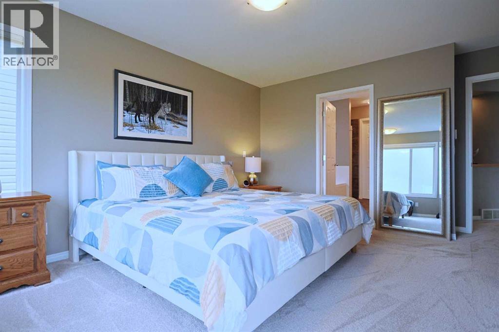 Photo 26 of 242 Royal Birkdale Crescent Nw, Calgary AB