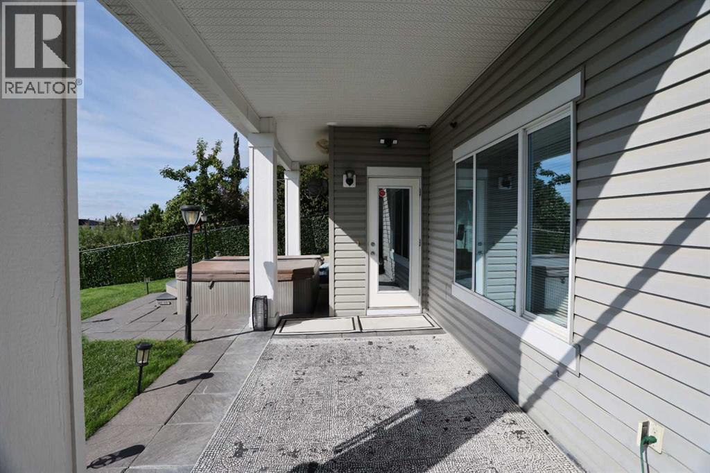 Photo 41 of 242 Royal Birkdale Crescent Nw, Calgary AB