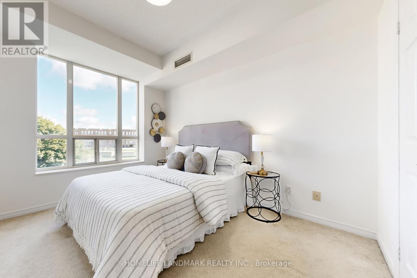 Photo 11 of 404 451 Rosewell Avenue, Toronto ON