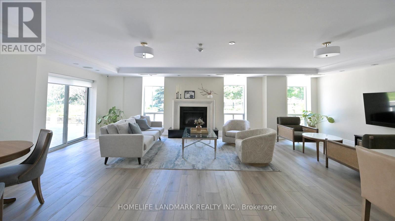 Photo 35 of 404 451 Rosewell Avenue, Toronto ON