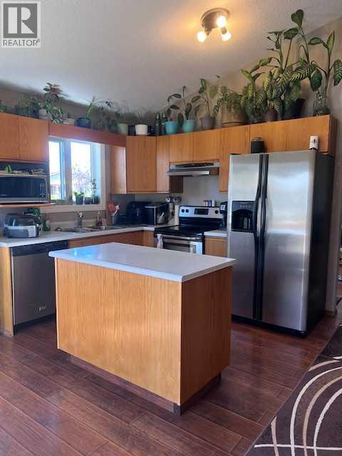 Photo 7 of 98 Westview Crescent, Blackfalds AB