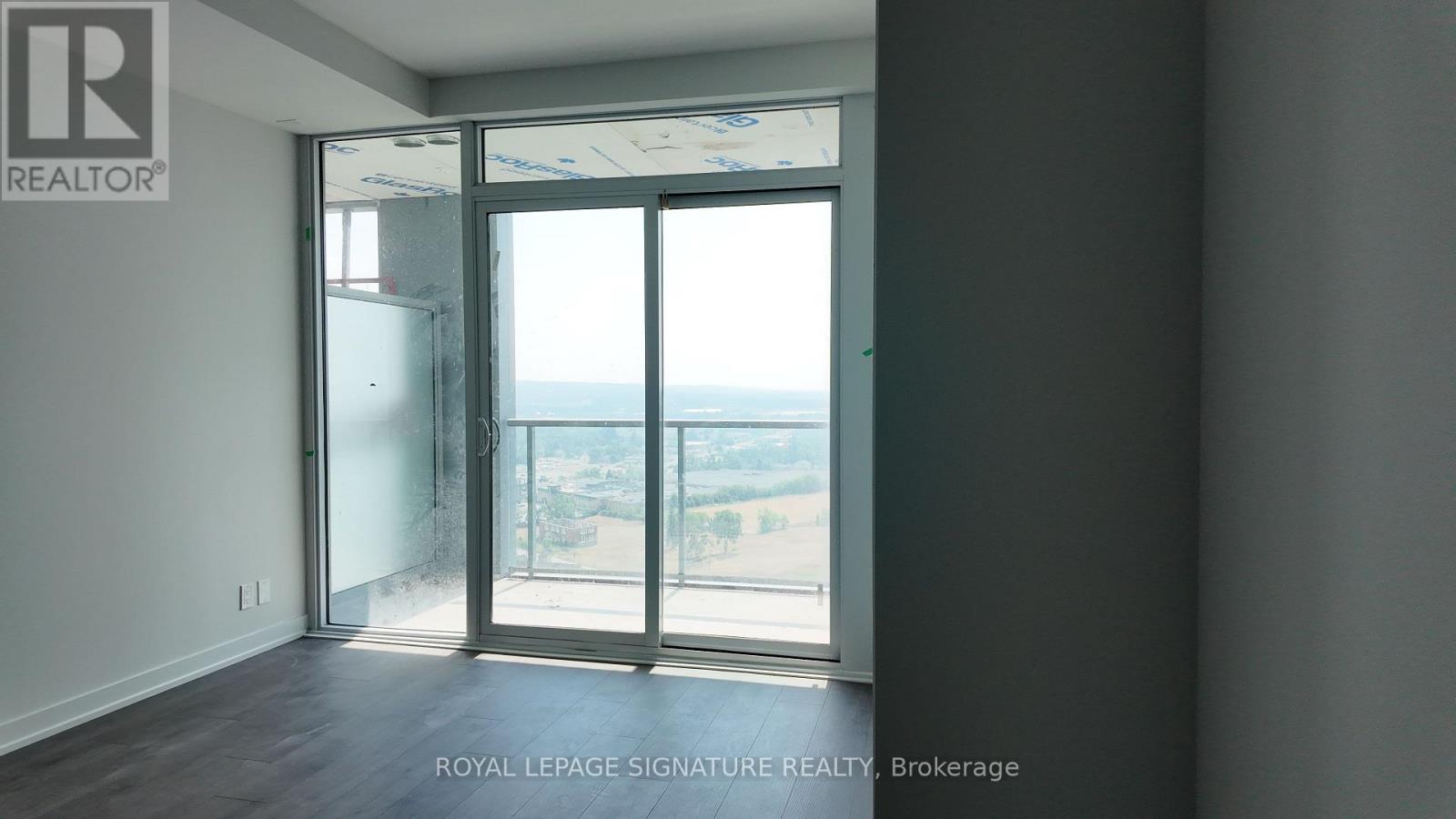 Photo 15 of 2201 39 Mary Street, Barrie ON