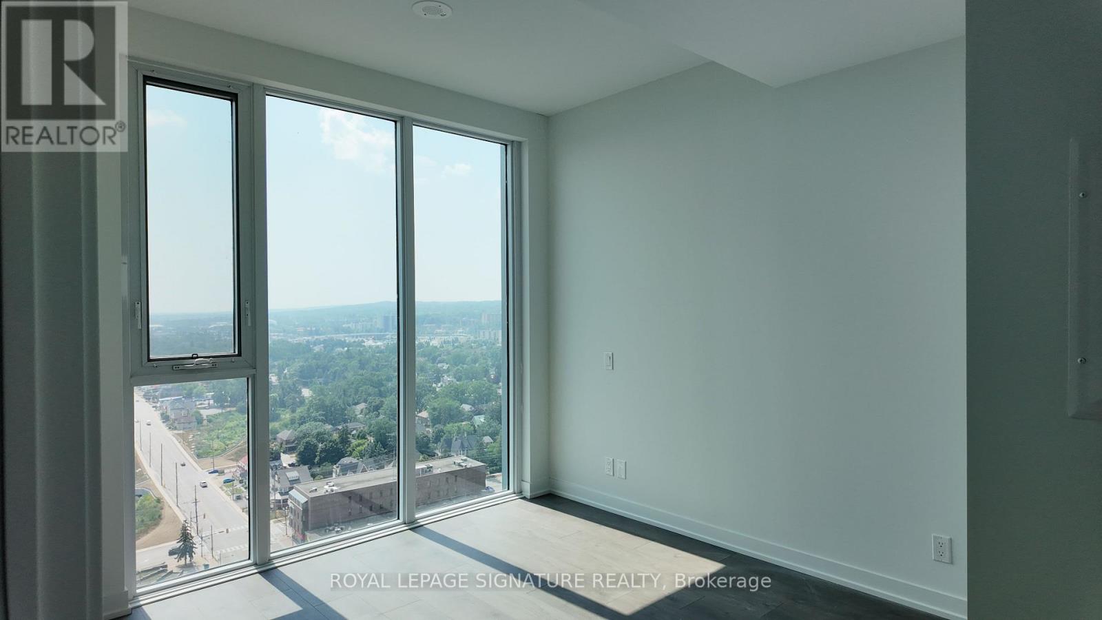 Photo 19 of 2201 39 Mary Street, Barrie ON