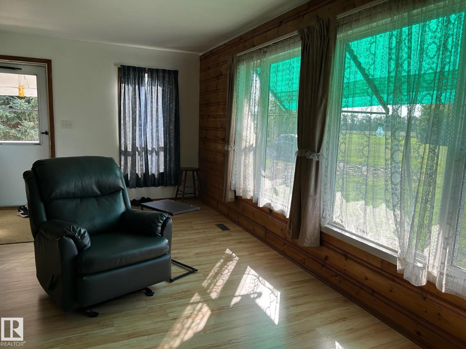 Photo 6 of 60432 Rge Rd 222, Rural Thorhild County AB