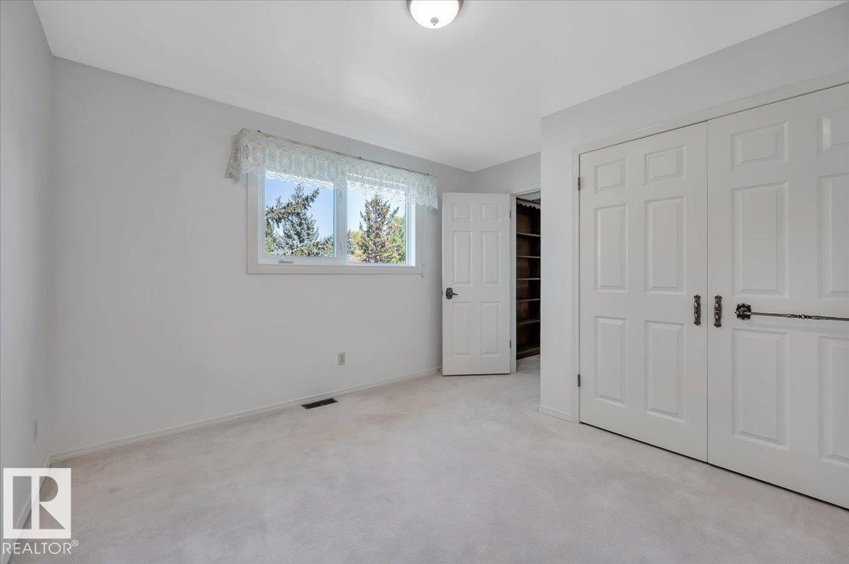 Photo 32 of 823 Richards Cr Nw, Edmonton AB