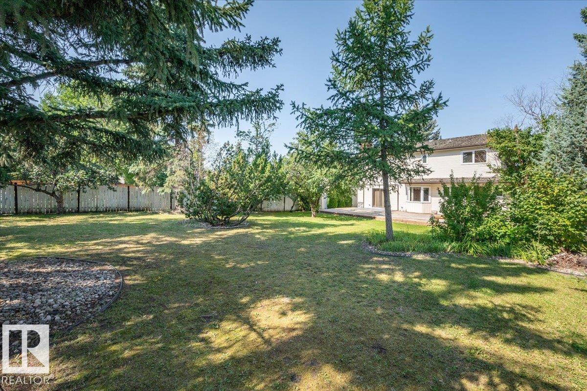 Photo 52 of 823 Richards Cr Nw, Edmonton AB