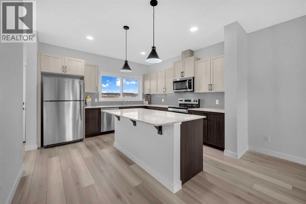 Photo 13 of 614 Wolf Willow Boulevard Se, Calgary AB