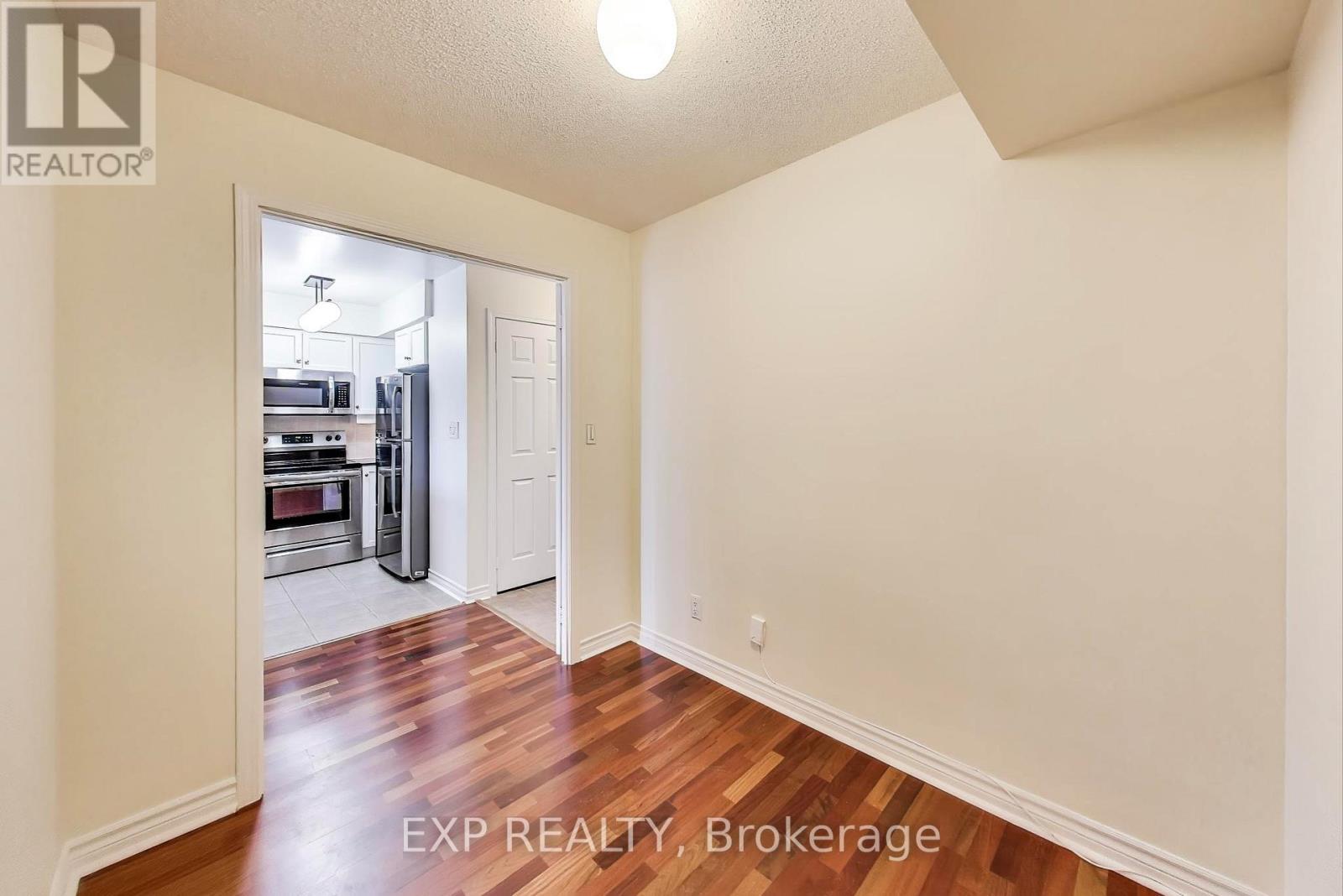Photo 33 of 510 19 Barberry Place, Toronto ON
