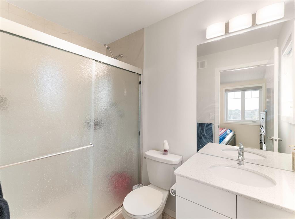 Photo 21 of 158 Northwater Bay, Winnipeg MB
