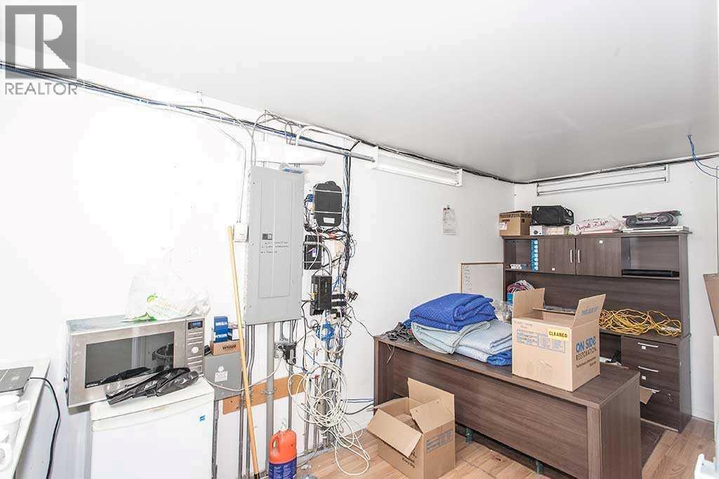 Photo 8 of 204 4655 54 Avenue Ne, Calgary AB
