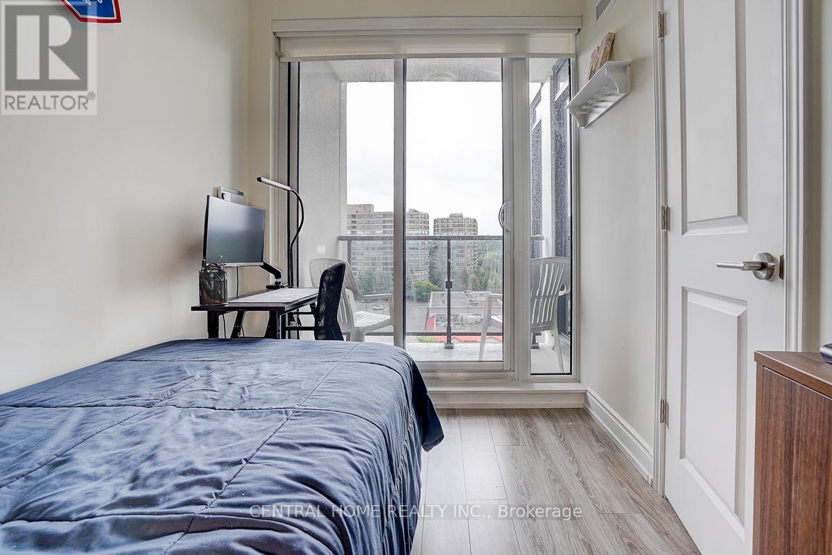 Photo 17 of 911 A 9608 Yonge Street, Richmond Hill ON