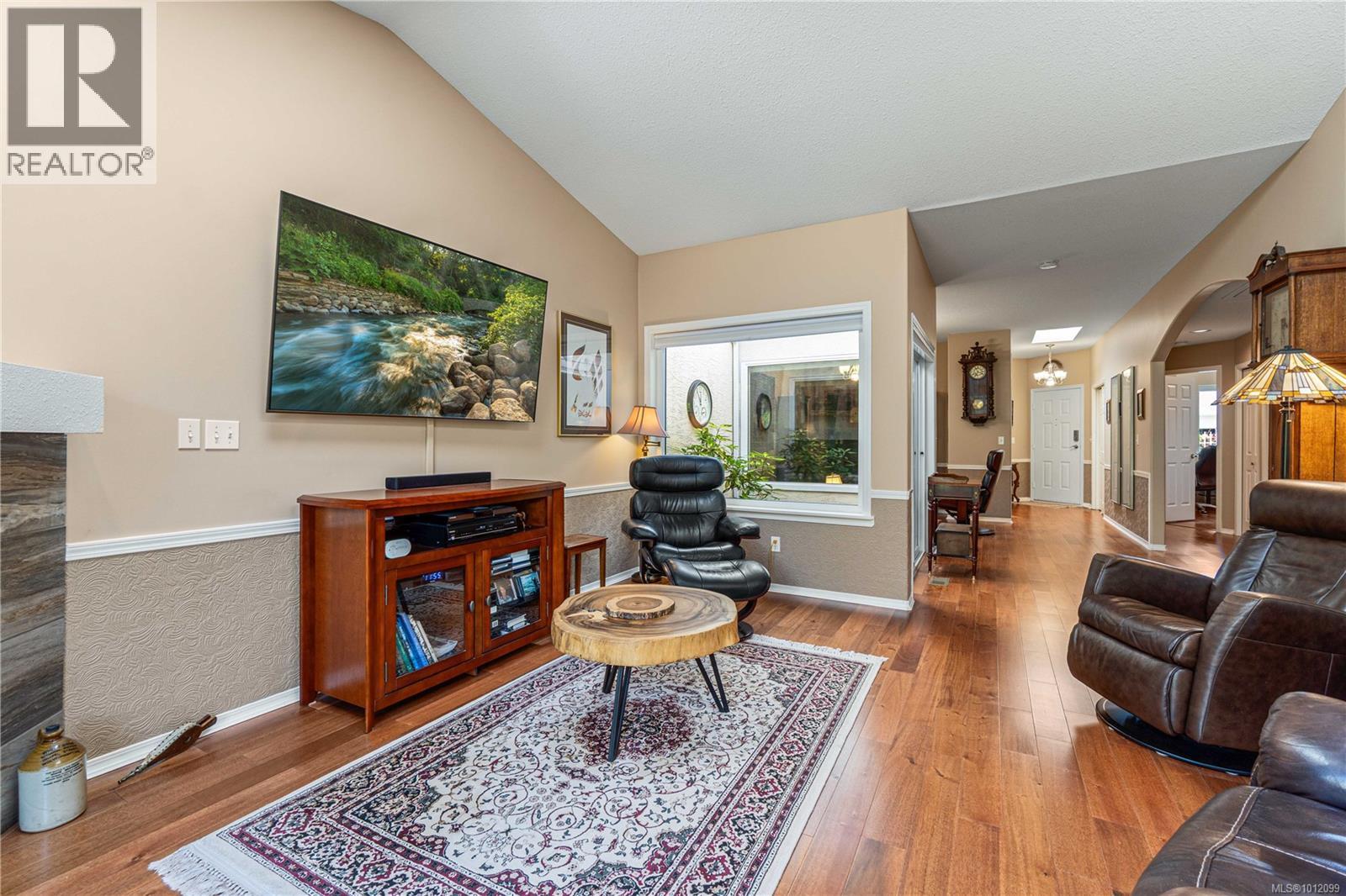 Photo 5 of 161 Ocean Walk Dr, Nanaimo BC