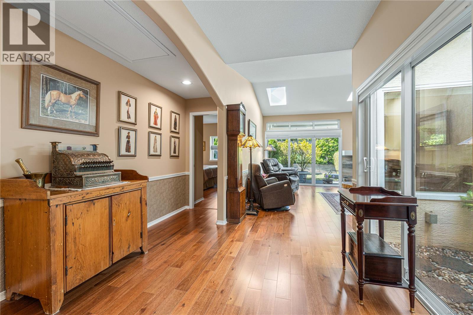Photo 8 of 161 Ocean Walk Dr, Nanaimo BC