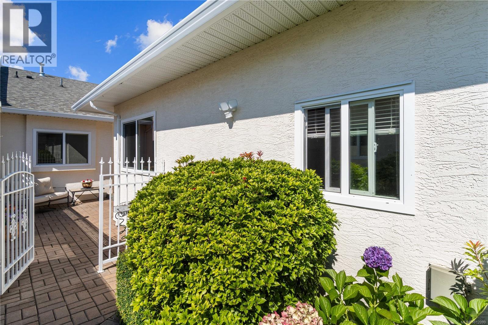 Photo 35 of 161 Ocean Walk Dr, Nanaimo BC