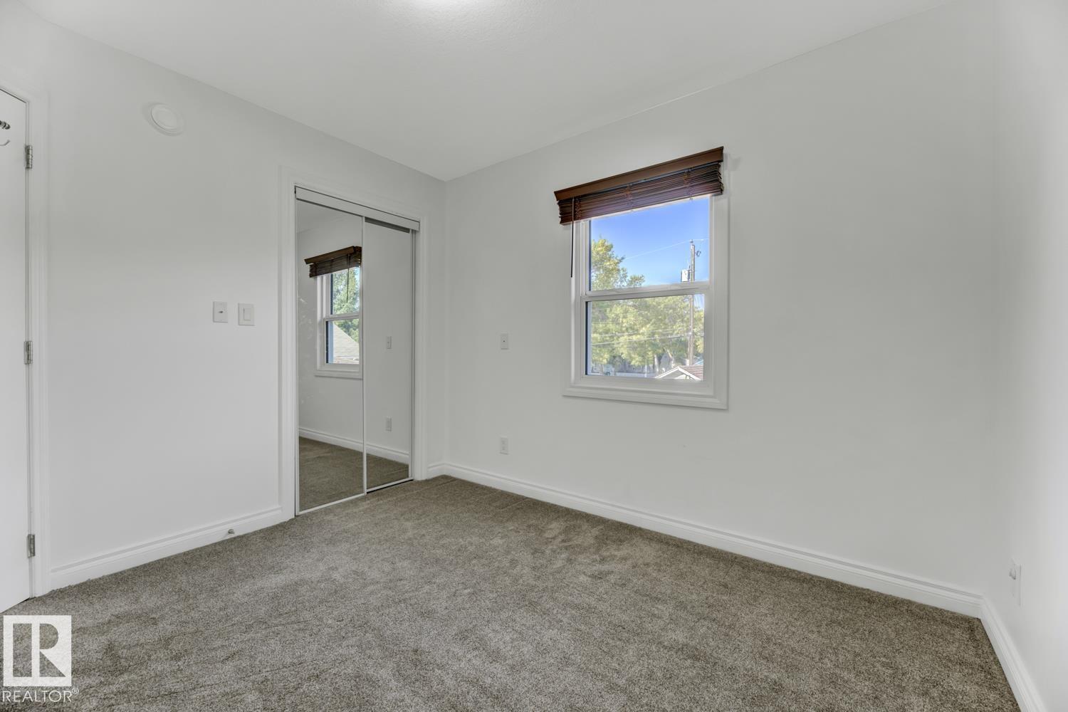 Photo 16 of 11306 89 St Nw, Edmonton AB
