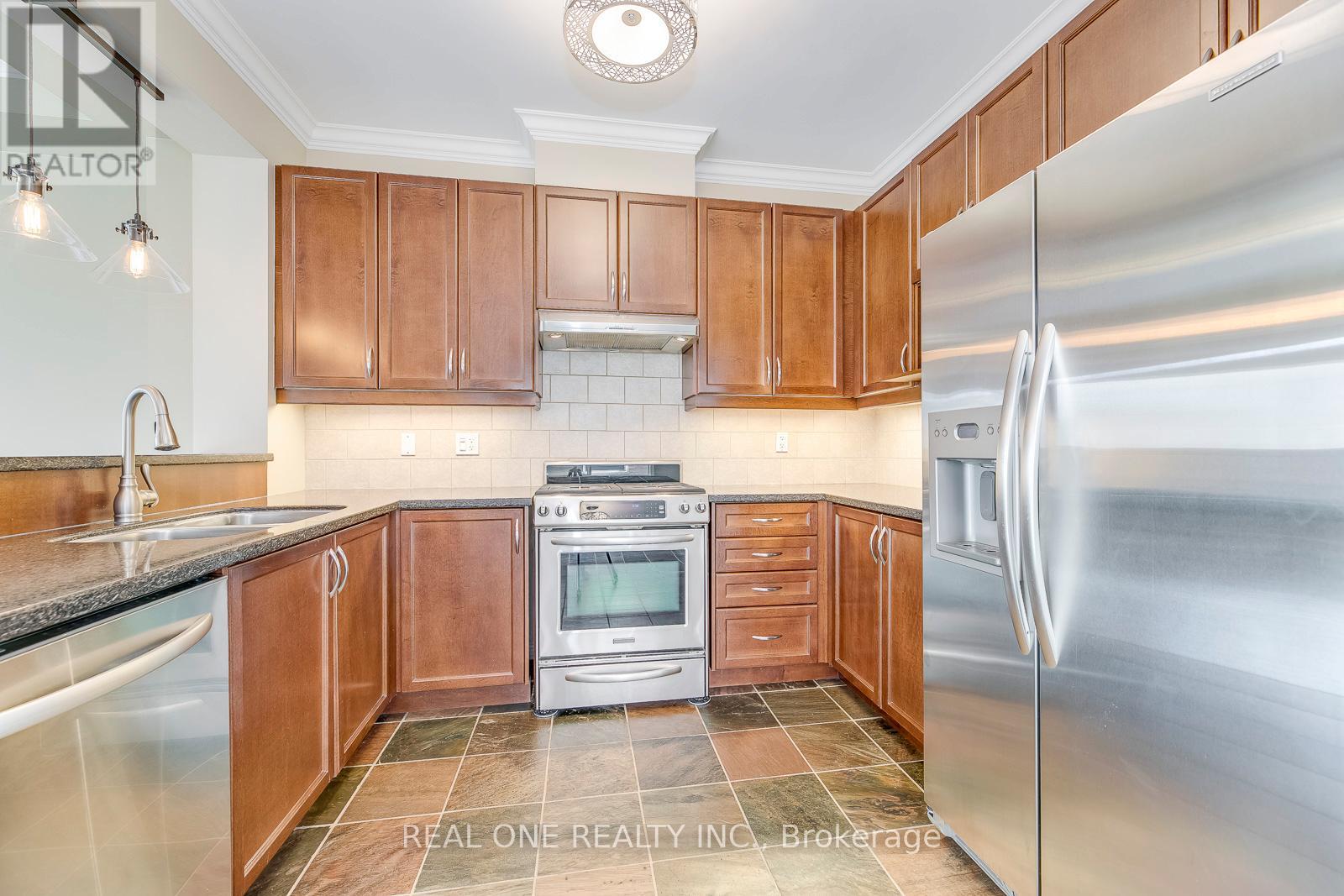 Photo 10 of 4162 Judson Common, Burlington ON