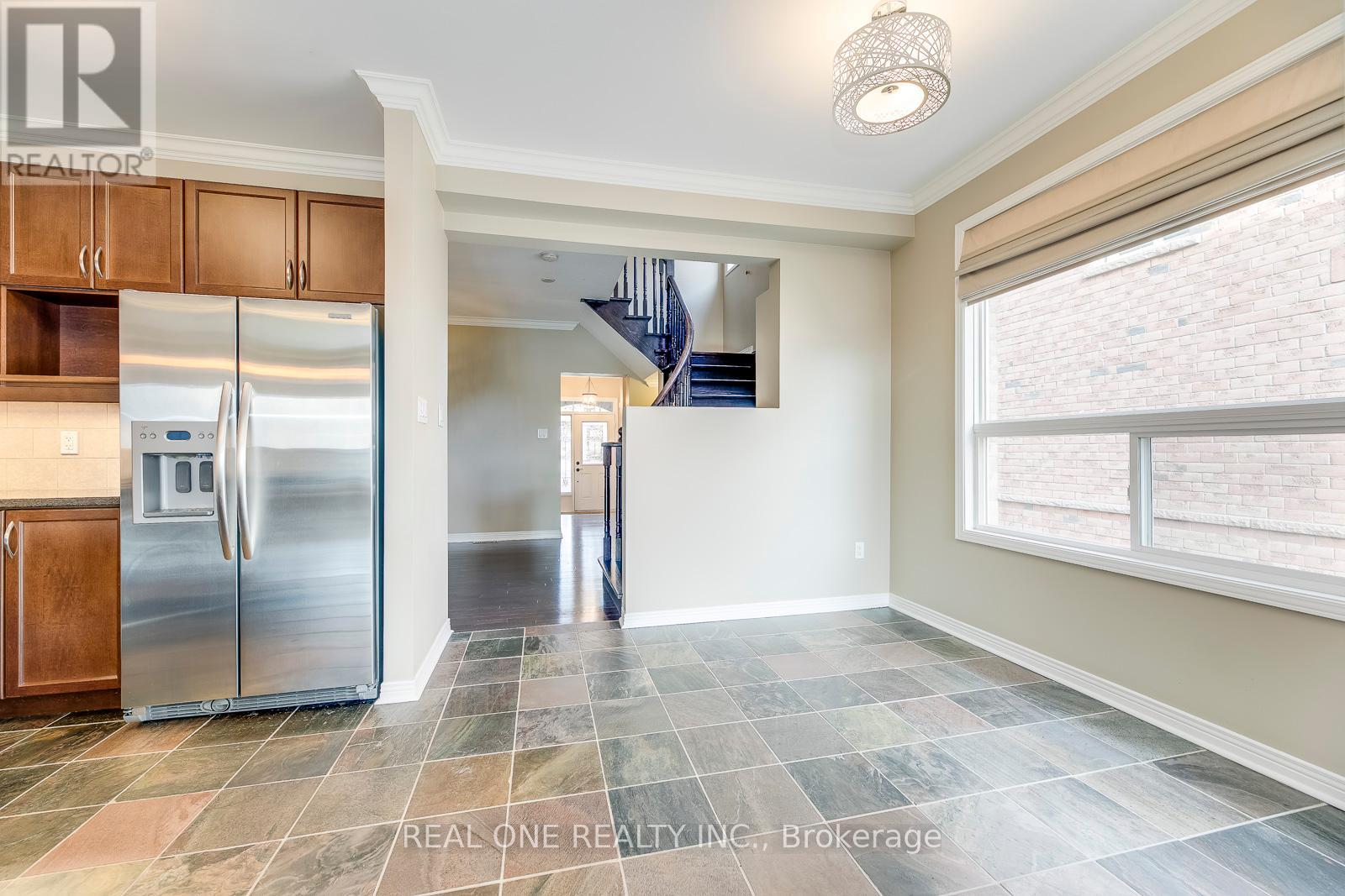 Photo 15 of 4162 Judson Common, Burlington ON