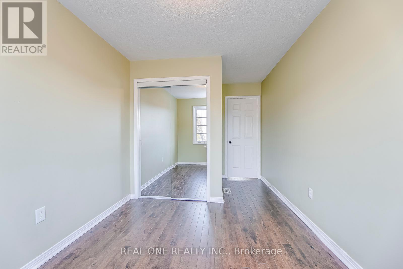 Photo 28 of 4162 Judson Common, Burlington ON